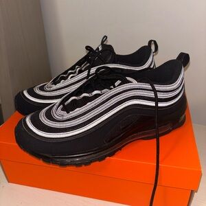 Nike Men’s Air Max 97 Sneakers